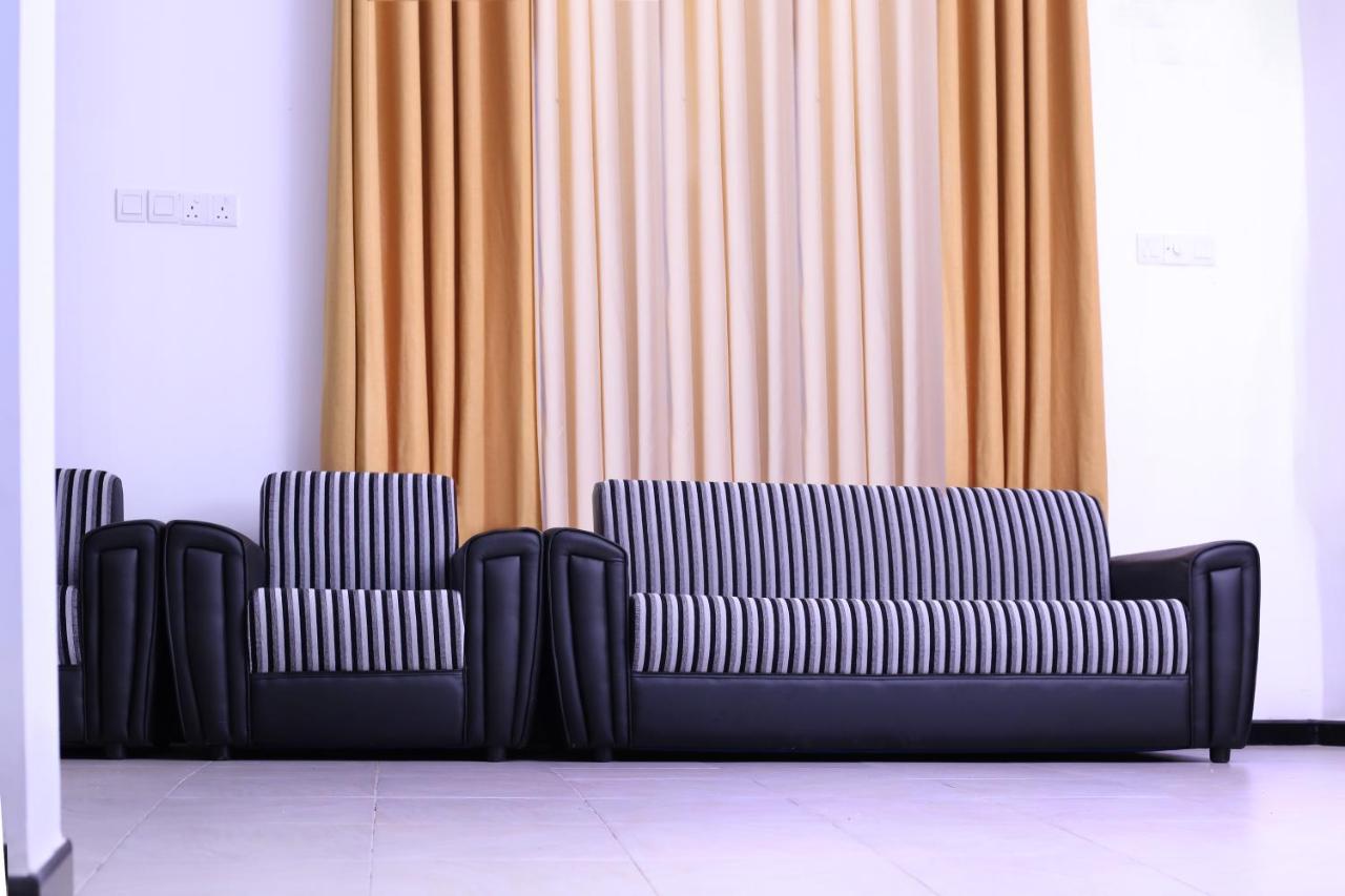 Triple Edge Villa Unawatuna Luaran gambar